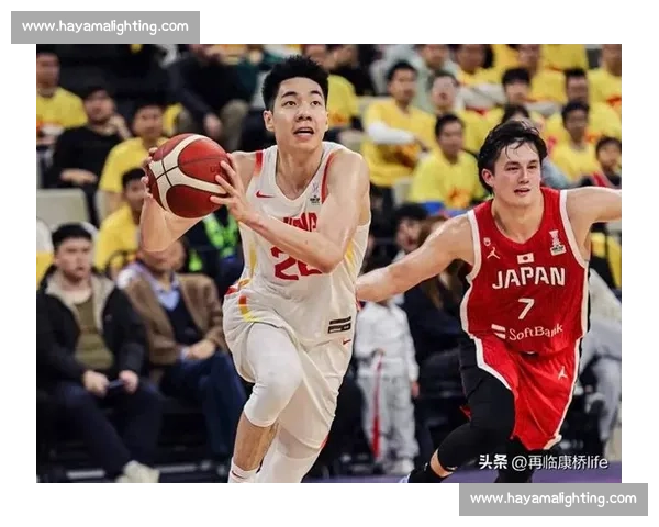 朱俊龙压哨三分点燃亚洲杯首战！中国男篮精妙配合掀翻沙特